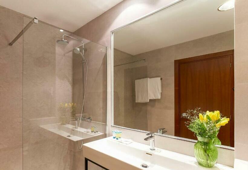 标准间, Plaza Las Matas