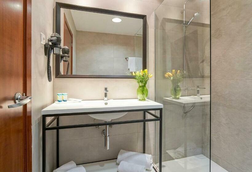 标准间, Plaza Las Matas