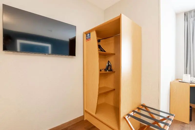 اتاق استاندارد برای معلولان, Travelodge Alicante Puerto