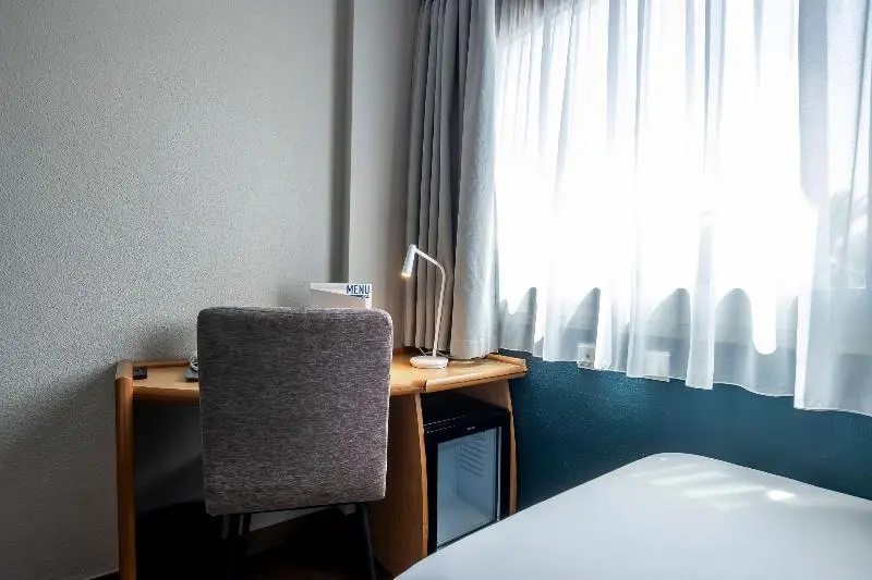 اتاق استاندارد برای معلولان, Travelodge Alicante Puerto