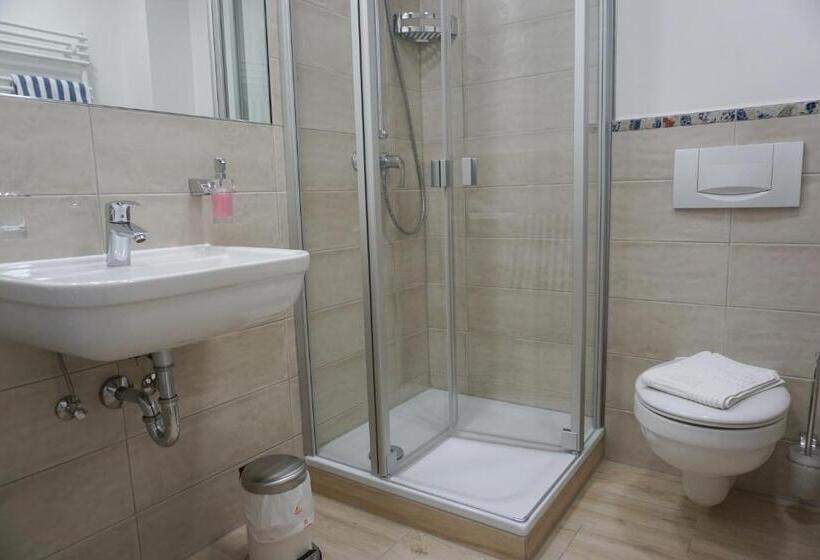 חדר סטנדרט נוף לפארק, Parkhotel Seeblick