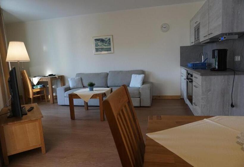 דירת חדר, Parkhotel Seeblick