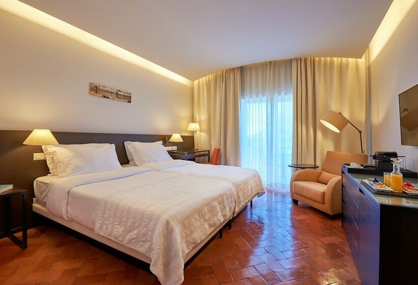 Quarto standard vista piscina, Penina Hotel & Golf Resort