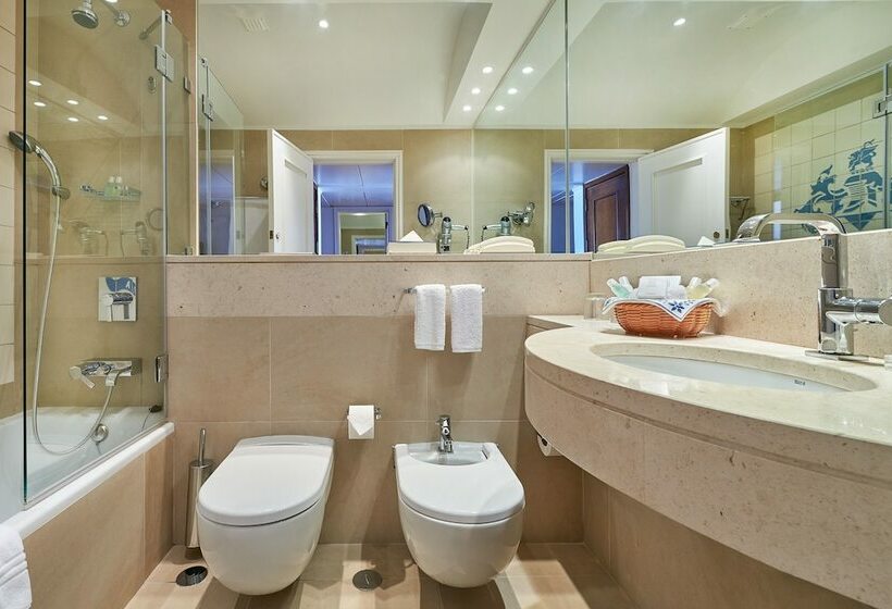 プールビュースタンダードルーム, Penina Hotel & Golf Resort