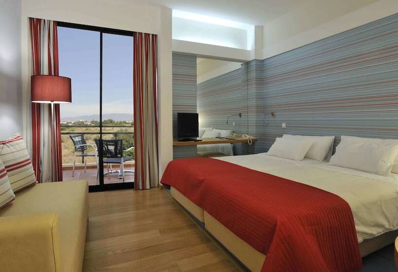 片側に海が見えるデラックスルーム, Pestana D. João Ii Beach & Golf Resort