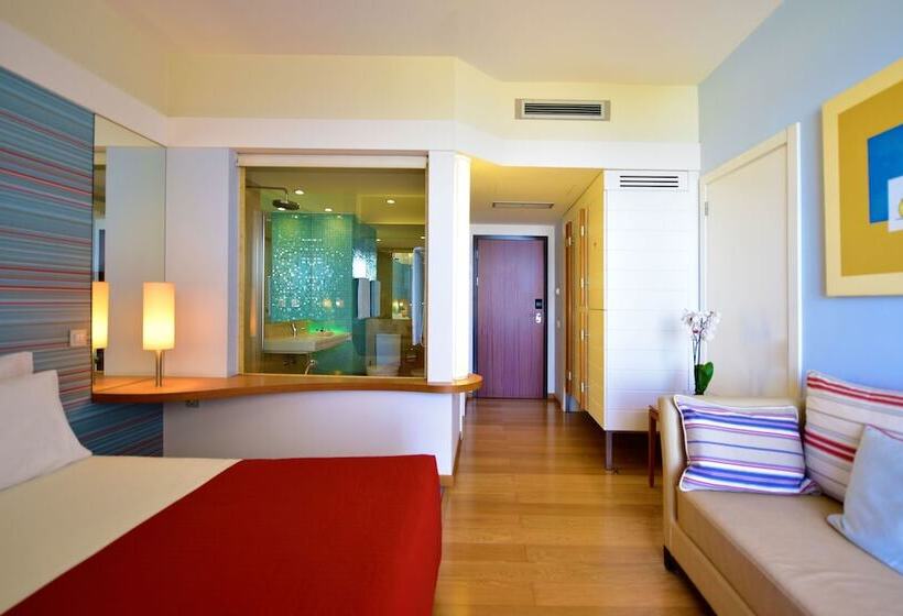 片側に海が見えるデラックスルーム, Pestana D. João Ii Beach & Golf Resort