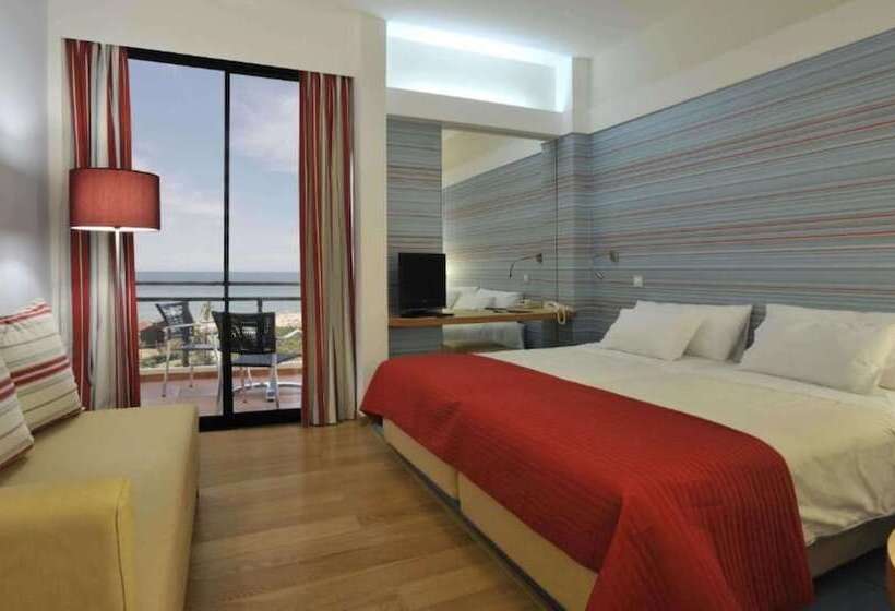اتاق سوپریور با چشم‌انداز دریا, Pestana D. João Ii Beach & Golf Resort
