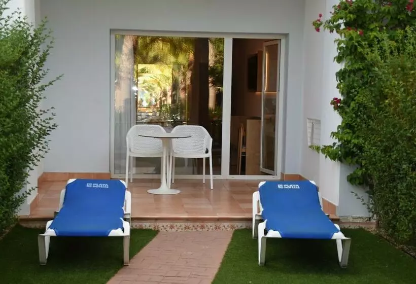 اتاق استاندارد, Playaballena