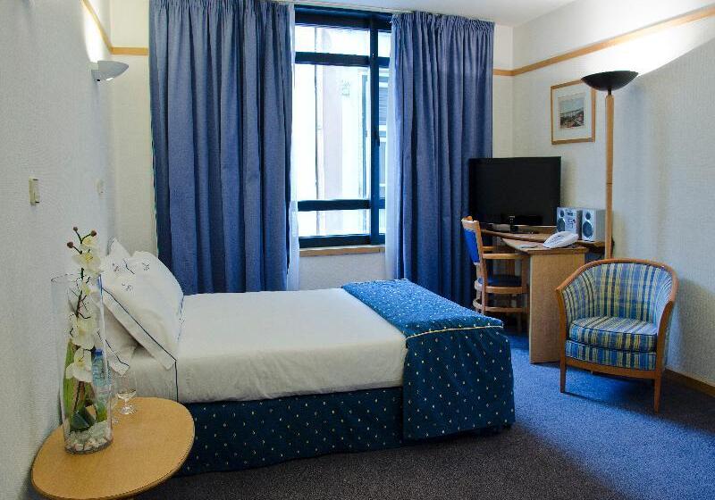 استودیوی استاندارد, Vip Executive Eden Apart