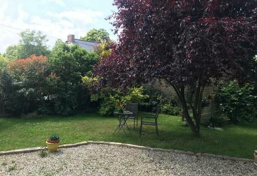 חדר סטנדרט נוף לגינה, Chambre à La Campagne