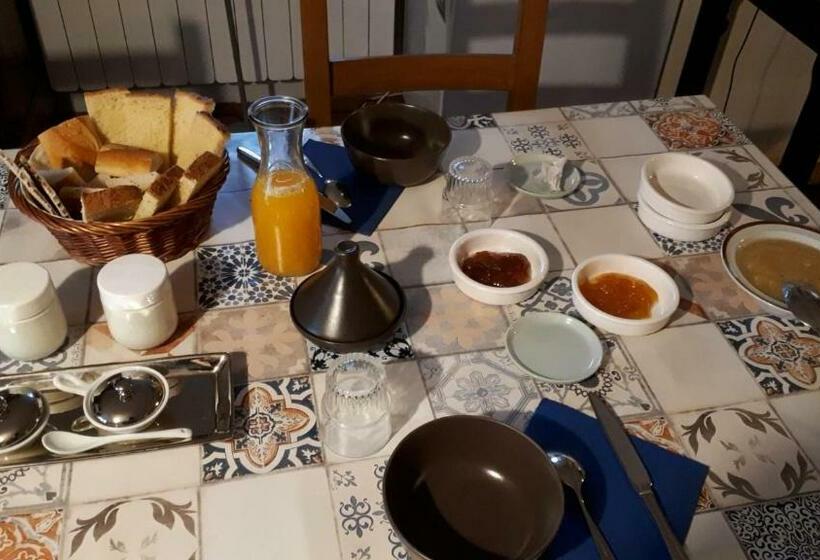 חדר סטנדרט נוף לגינה, Chambre à La Campagne