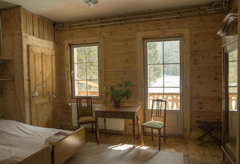 غرفة قياسية مطلة على الجبل, Riversong Centre Thermal