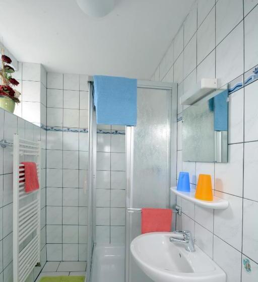 Семейный Номер, Gästehaus Sachsenstübel