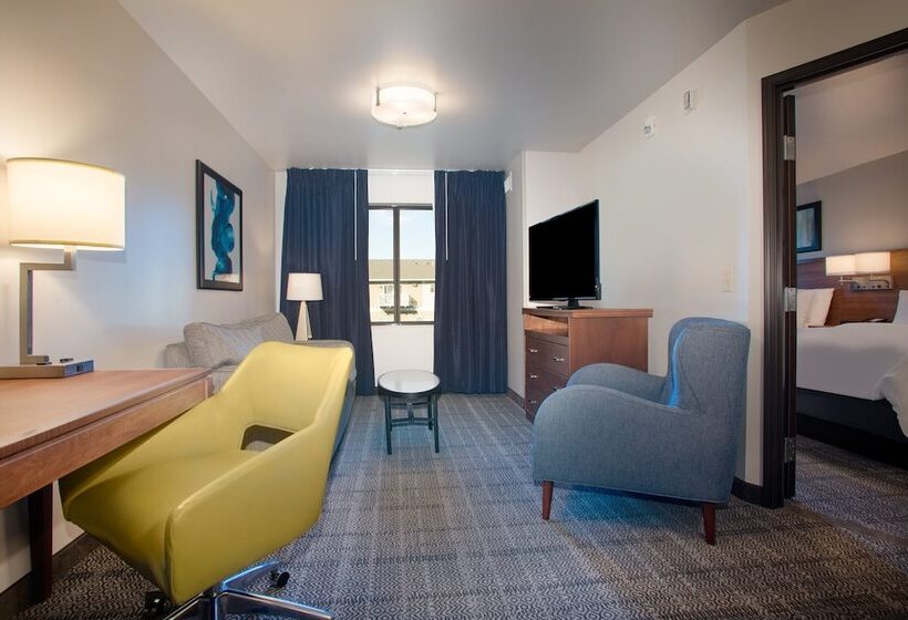套房, Staybridge Suites   Sioux Falls Southwest, An Ihg