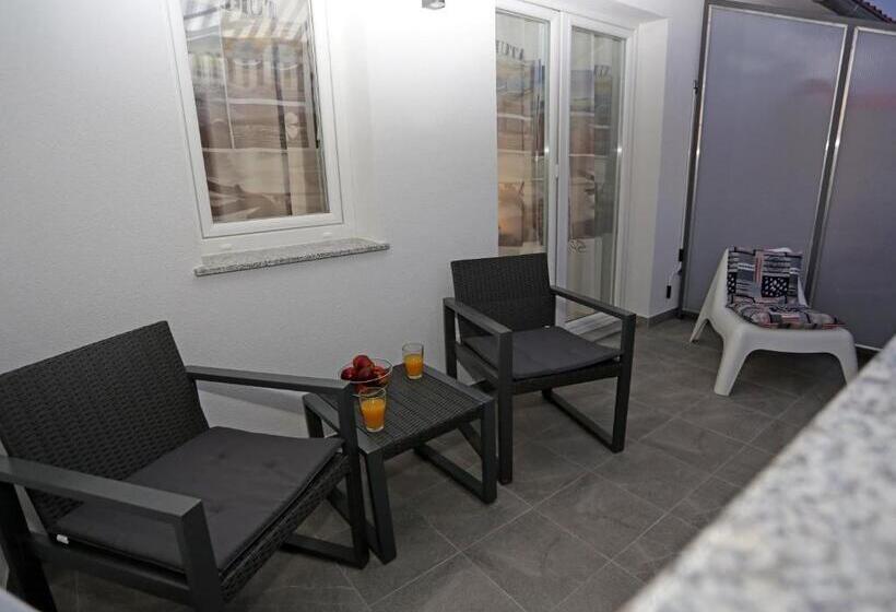 발코니 디럭스 룸, Guesthouse Villa Domenico