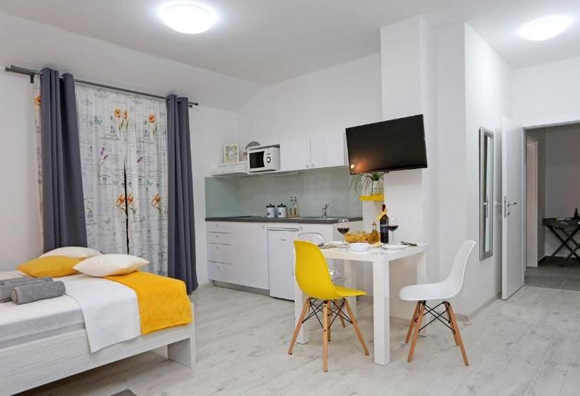 디럭스 스튜디오, Guesthouse Villa Domenico