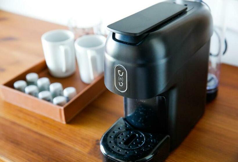 سوییت جونیور با چشمانداز استخر, Aubamar Suites & Spa