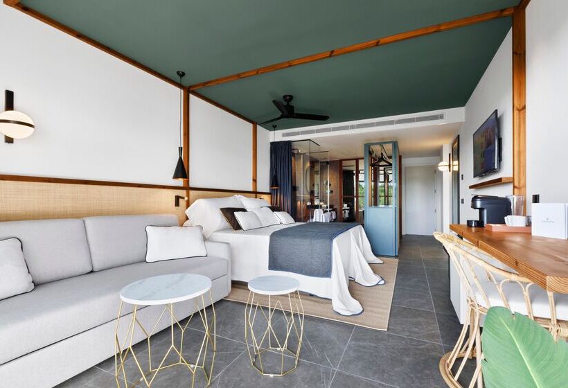 سوییت جونیور با چشمانداز استخر, Aubamar Suites & Spa