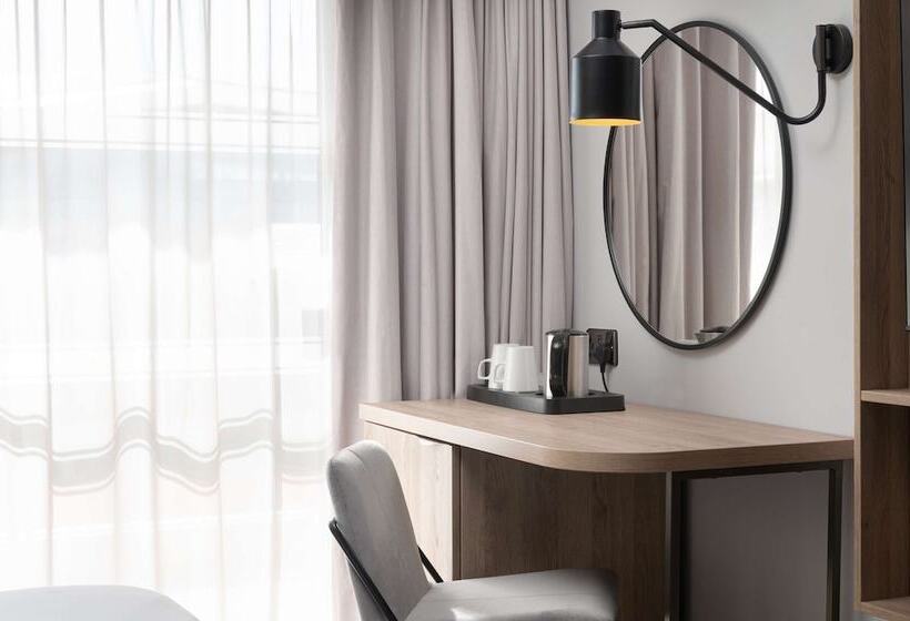 景色の見えるスイートルーム, Hilton Garden Inn Silverstone