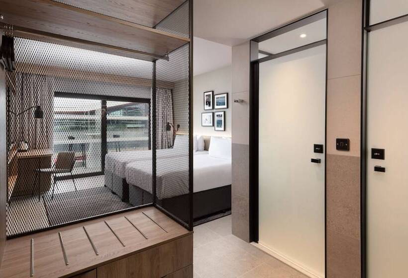 シングルデラックスルーム, Hilton Garden Inn Silverstone