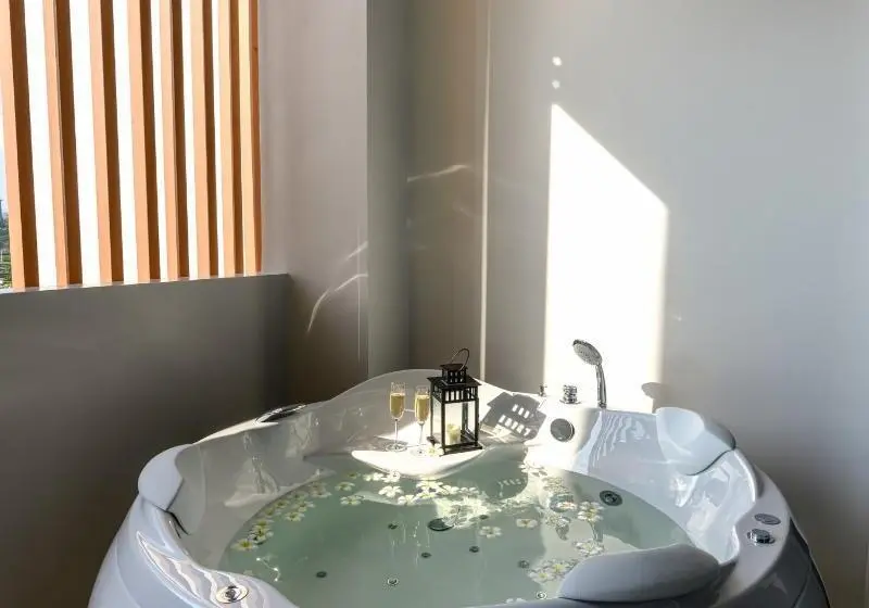 景色の見えるスイートルーム, Hilton Garden Inn Silverstone