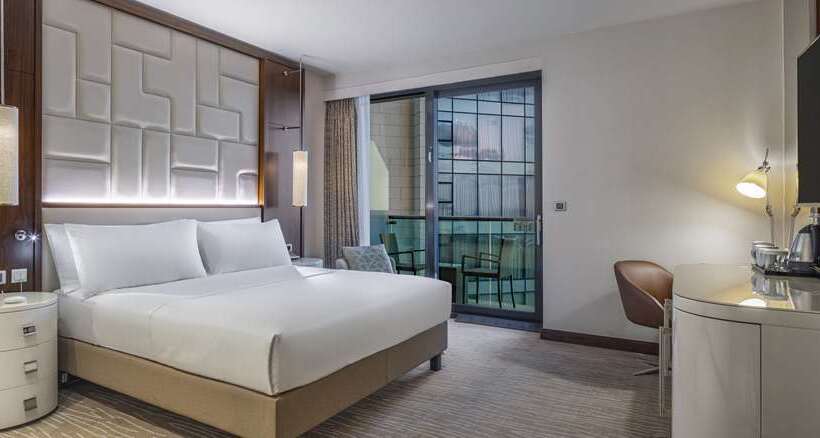 キングサイズベッドのスタンダードルーム, Hilton Garden Inn Silverstone