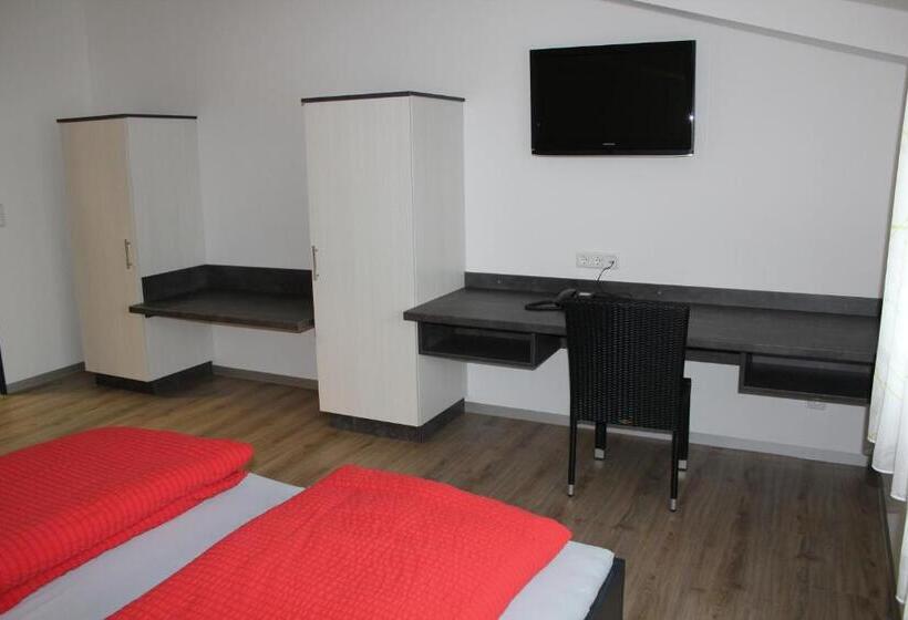 חדר דלוקס, Helmers Gästehaus