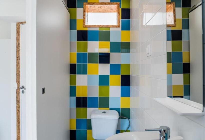 اتاق استاندارد, Memories Of Lisbon