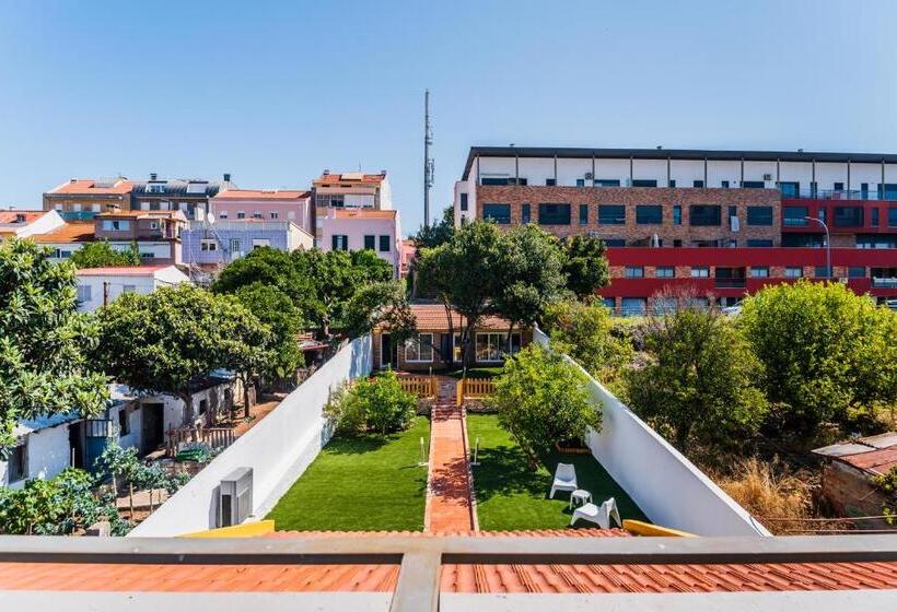 اتاق استاندارد, Memories Of Lisbon