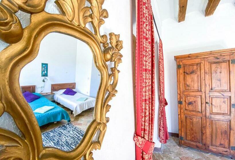 4인용 스탠다드 룸, Casa Rural Sant Petrus De Madrona