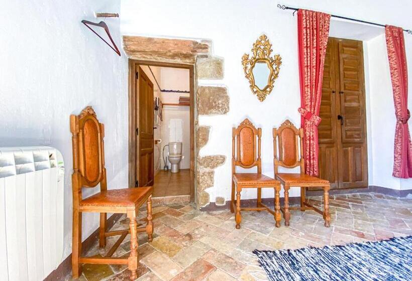 4인용 스탠다드 룸, Casa Rural Sant Petrus De Madrona