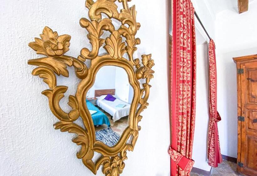 4인용 스탠다드 룸, Casa Rural Sant Petrus De Madrona