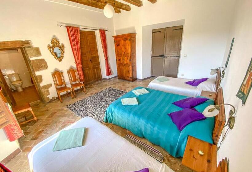 Четырехместный Номер Стандарт, Casa Rural Sant Petrus De Madrona