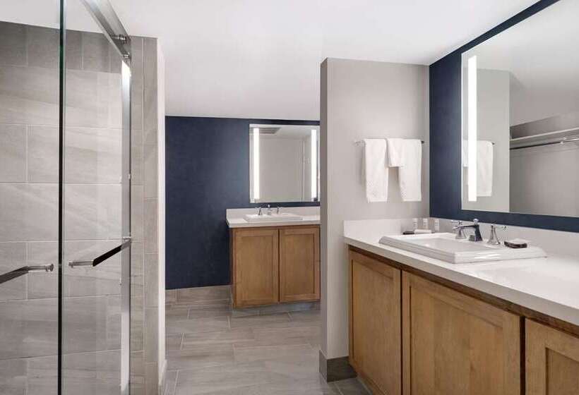 جناح سرير كينج, Home2 Suites Asheville Airport