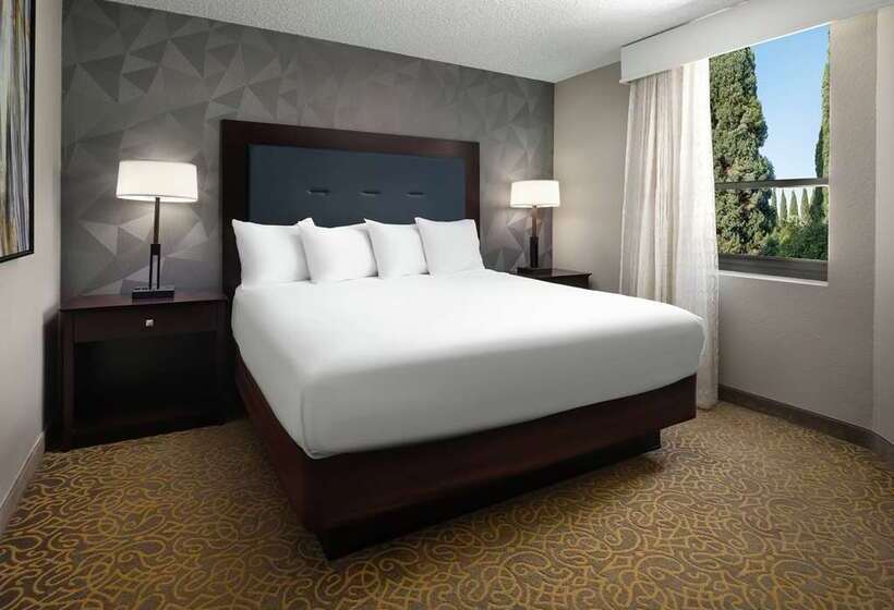 جناح سرير كينج, Home2 Suites Asheville Airport