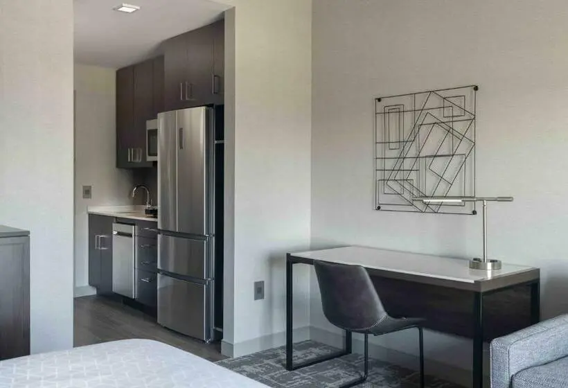 Standard-studio, Staybridge Suites   Boston Logan Airport   Revere, An Ihg