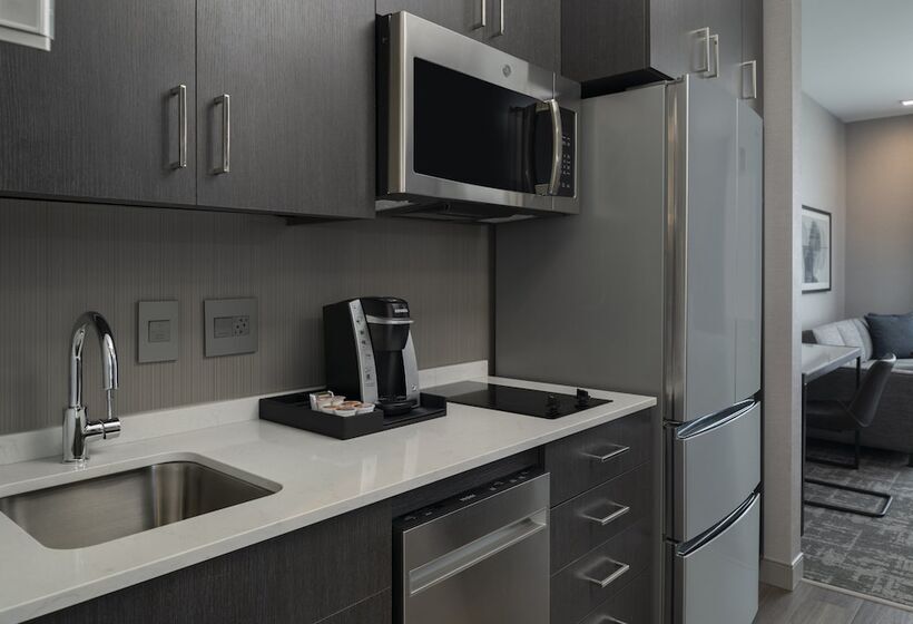 Студия Стандарт Двуспальная Кровать, Staybridge Suites   Boston Logan Airport   Revere, An Ihg