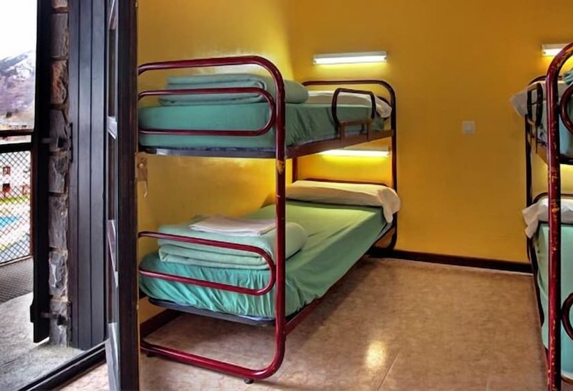 Четырехместный Номер Стандарт, Albergue Era Garona