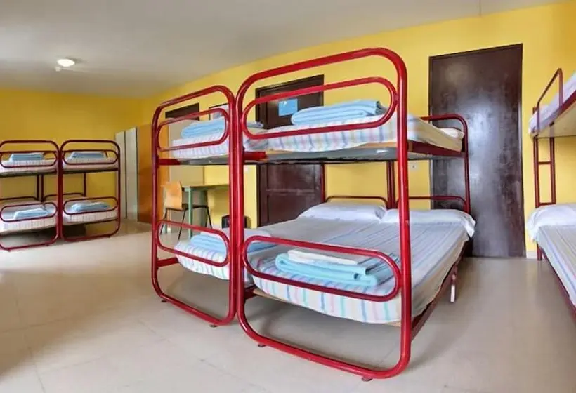 ファミリールーム, Albergue Era Garona