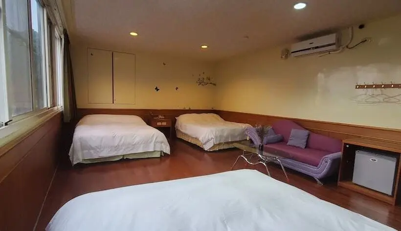 اتاق خانوادگی, Da Tong B&b