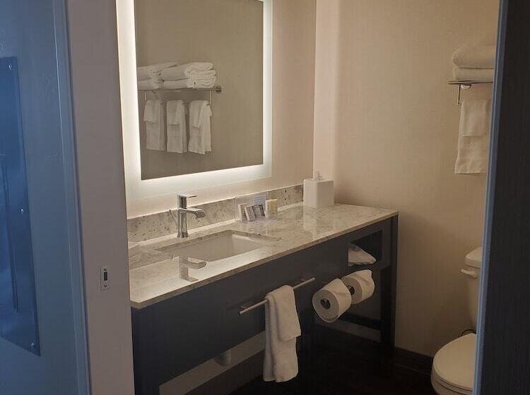 Номер Стандарт, Simple Suites Boise Airport