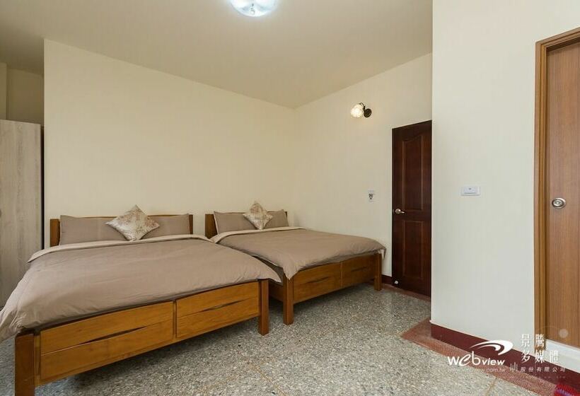 Premium Neljän Hengen Huone, Blackfoot Homestay