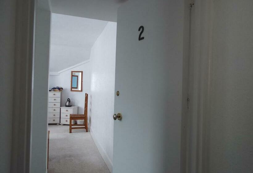 스탠다드 룸, Corner House Guest House