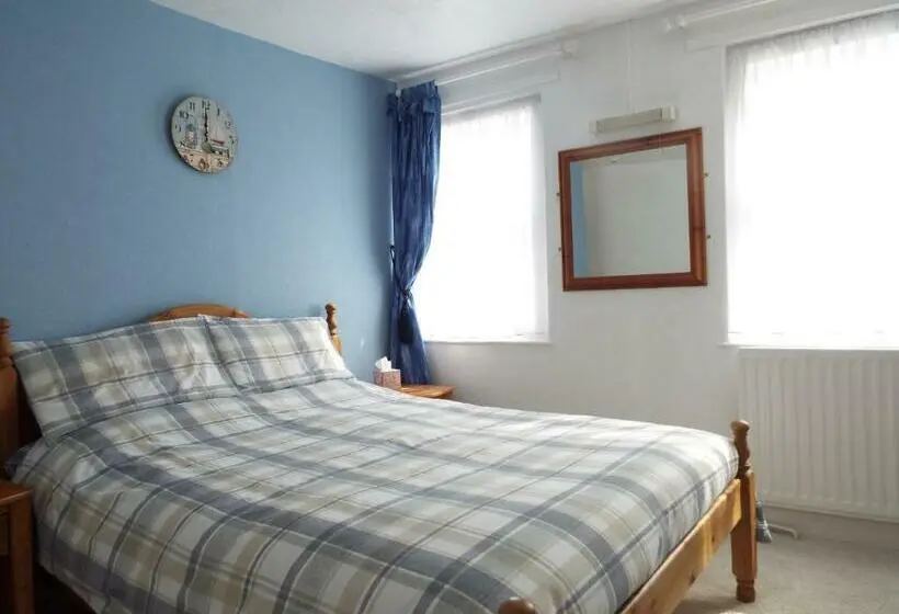 スタンダードルーム, Corner House Guest House