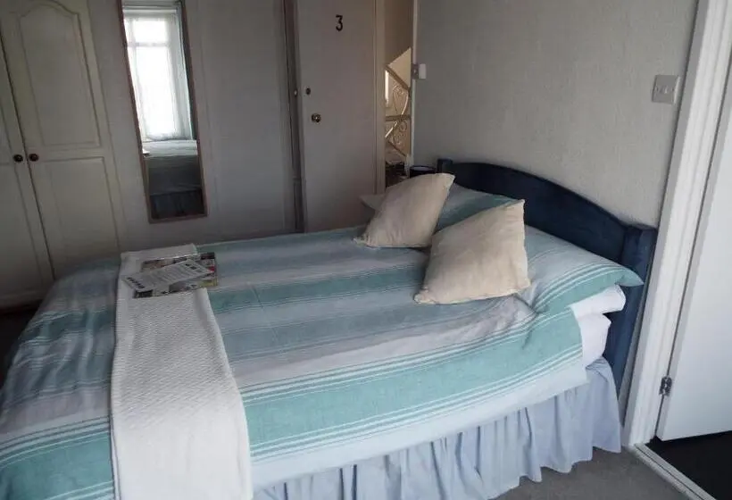 ファミリールーム, Corner House Guest House