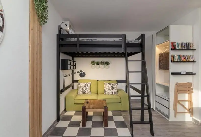 استودیو استاندارد با تراس, Eagle S Nest Ljubljana