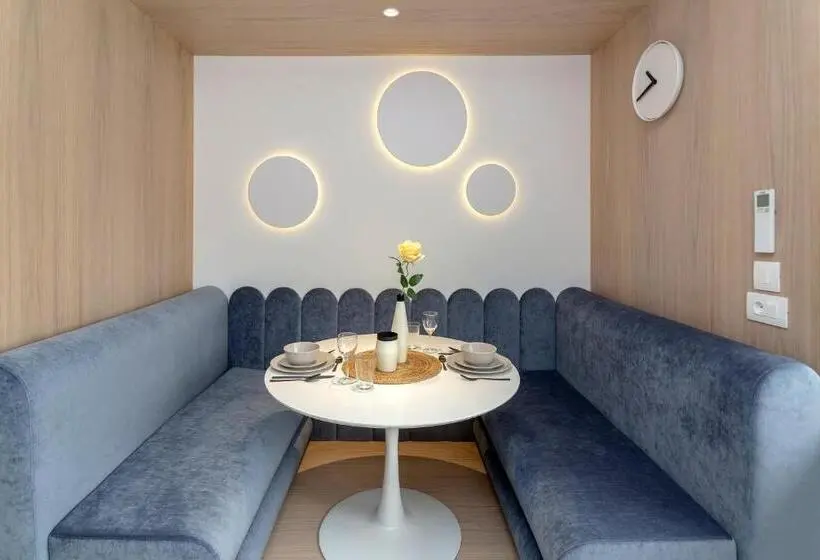 استودیوی لوکس, Eagle S Nest Ljubljana