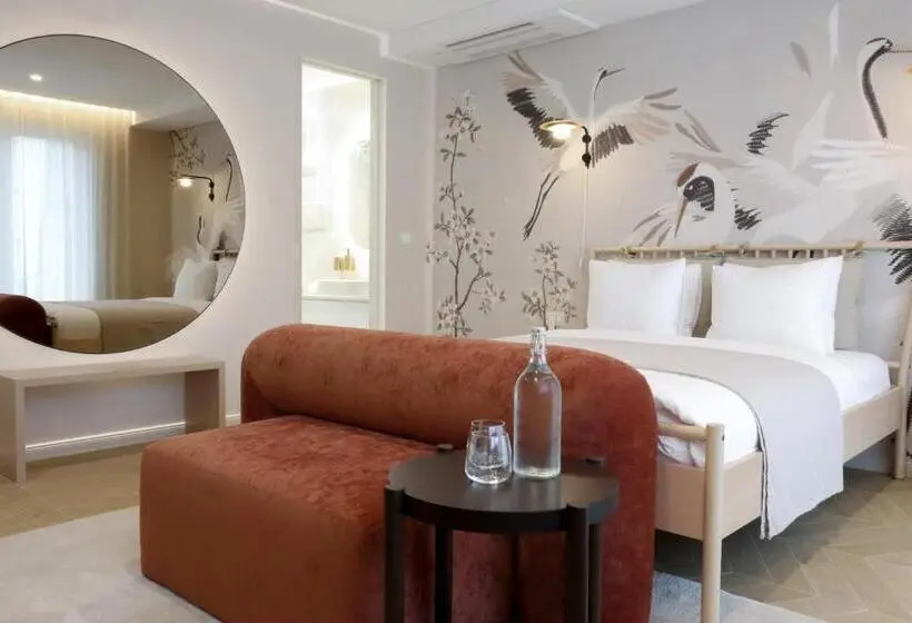 اتاق لوکس با بالکن, Eagle S Nest Ljubljana