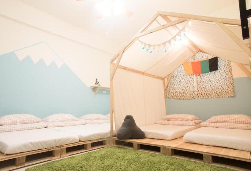 سوییت, Bonito Inn Hostel