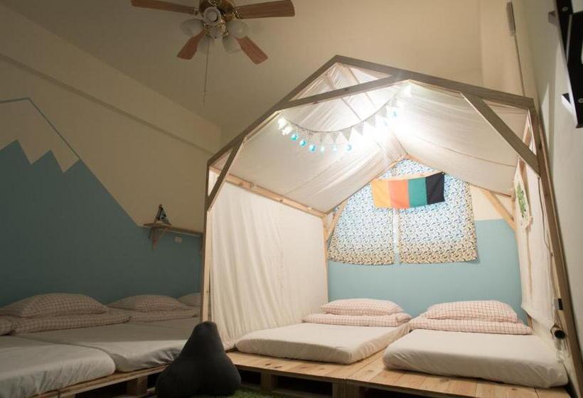 سوییت, Bonito Inn Hostel